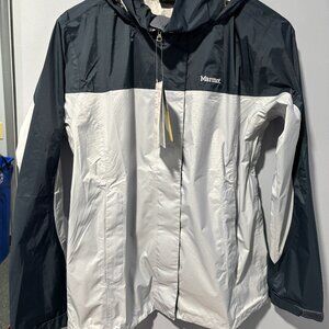NWT Womens PreCip Eco Jacket